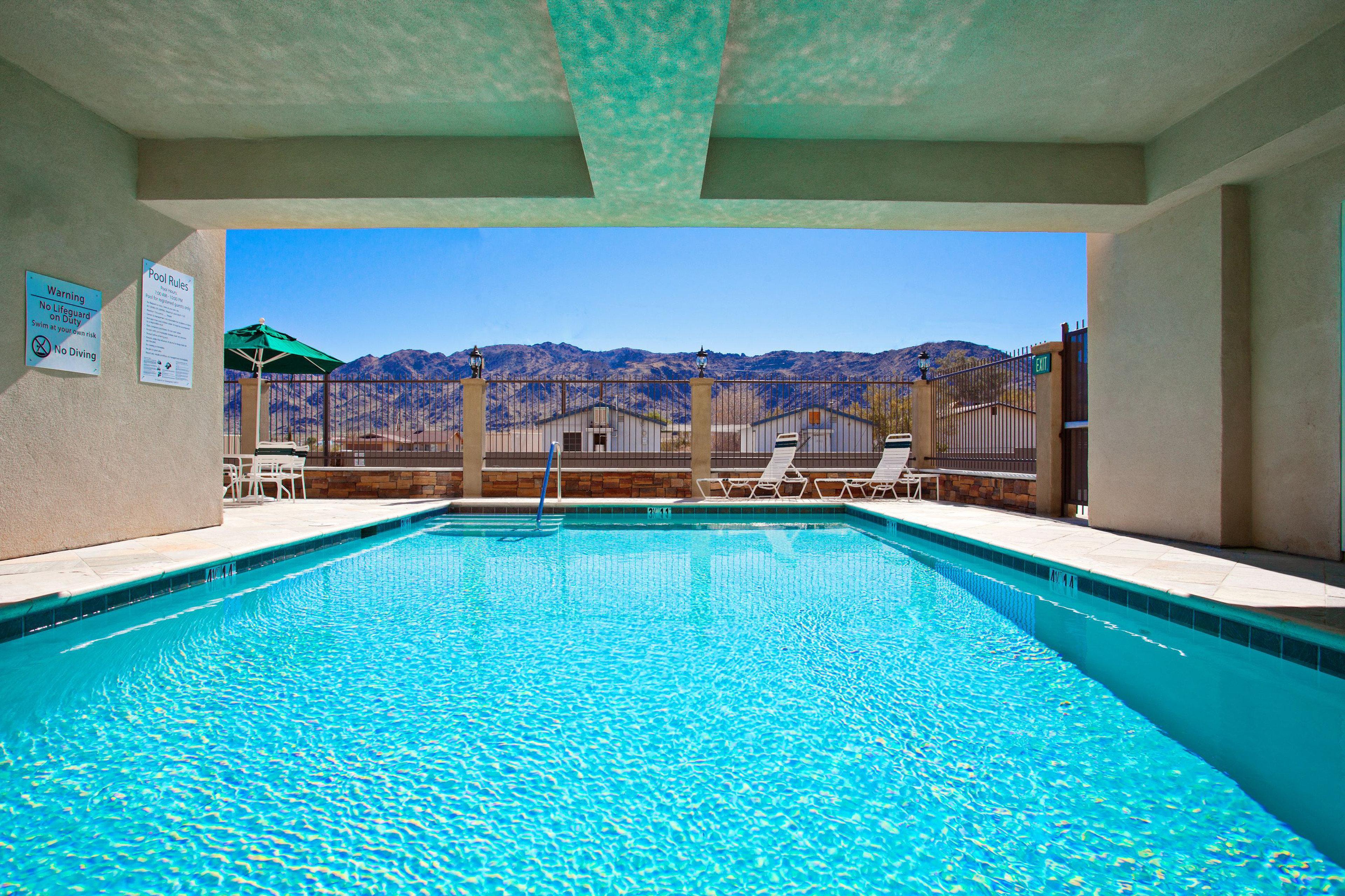 Holiday Inn Express Hotel & Suites Twentynine Palms By Ihg Съоръжения снимка